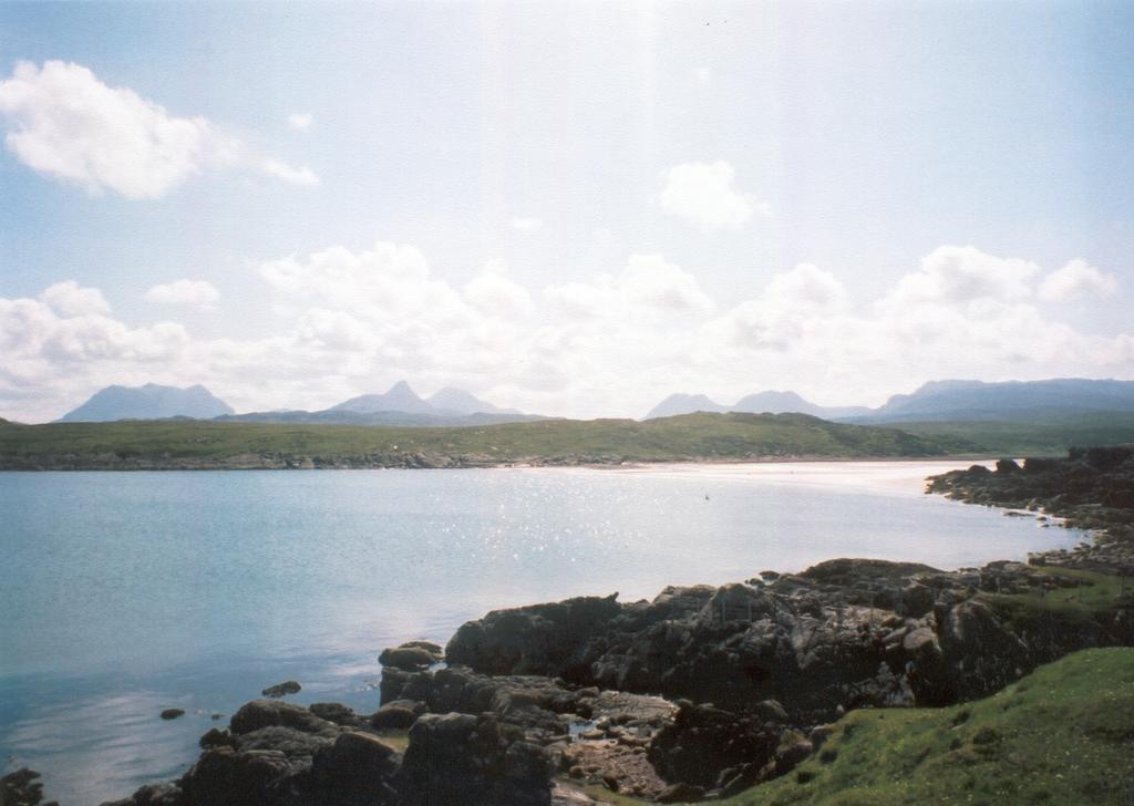 Achmelvich Beach Youth Hostel Buitenkant foto